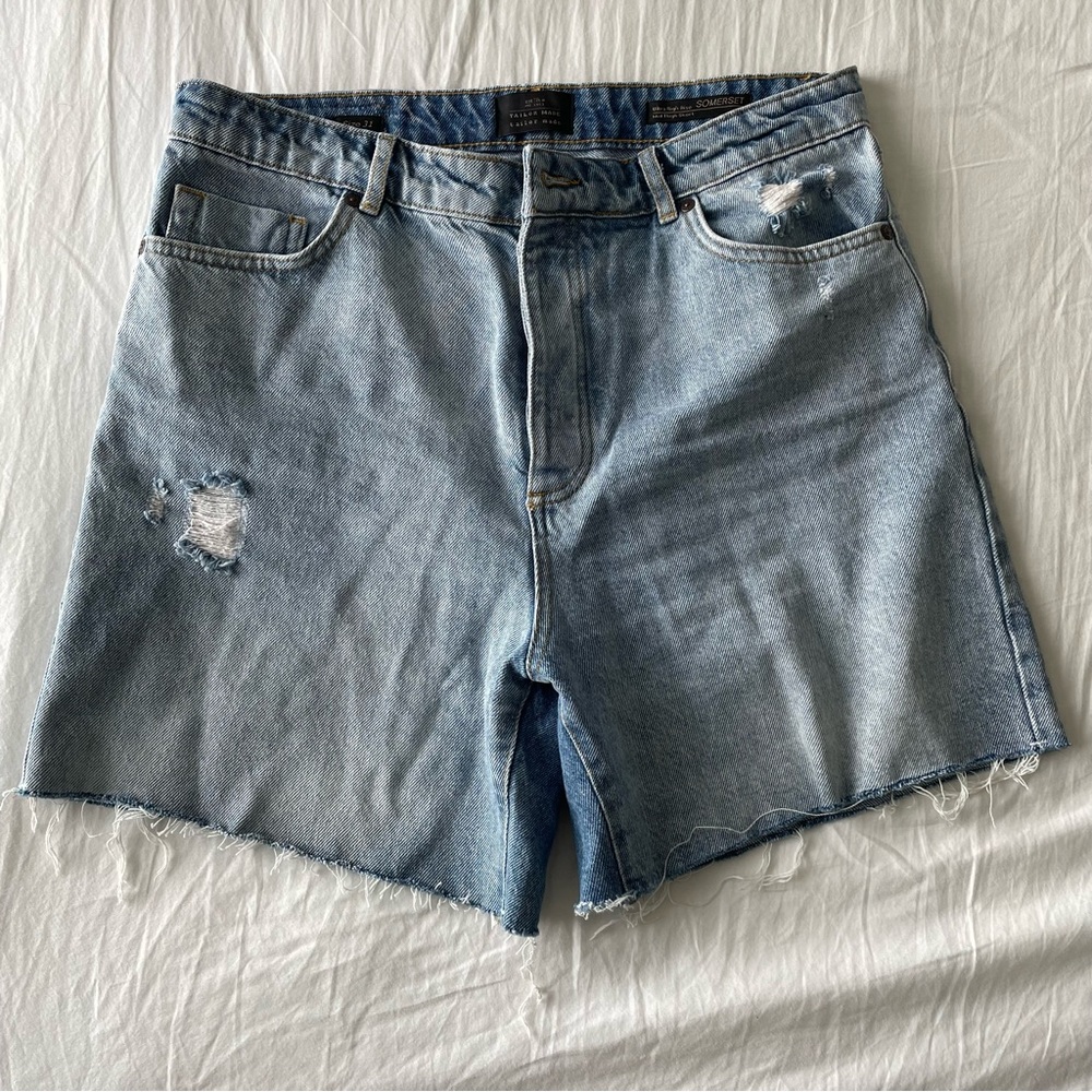 Tailor Made | Mid-Thigh High-Rise Denim Short - Size 31